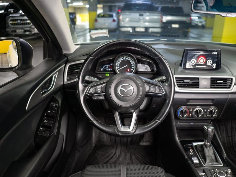 Mazda 3 Sport 2.0 2020 - Imagen 3 de 15