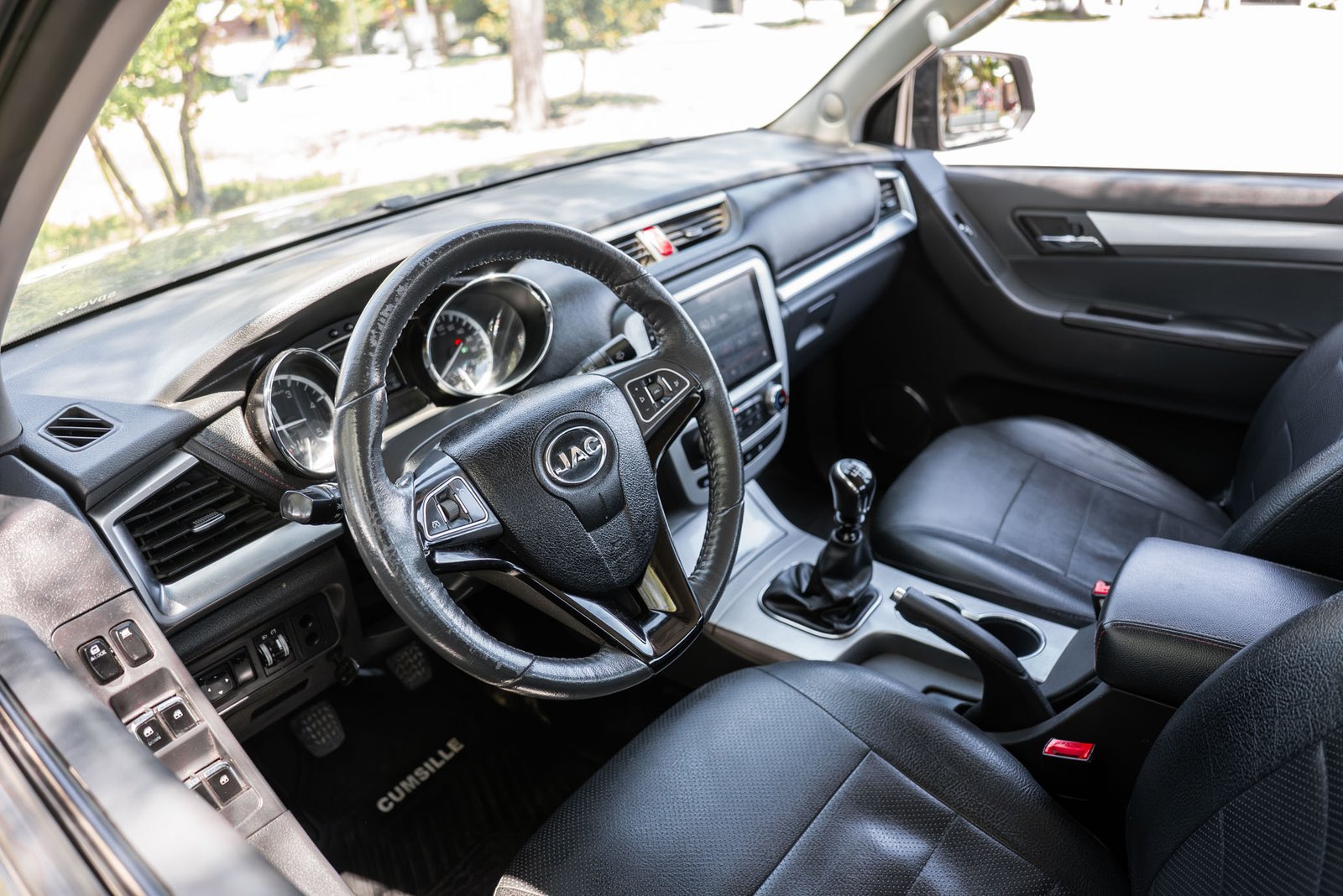 JAC T8 2.0 2023 - Imagen 13 de 17