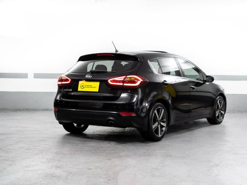 Kia Cerato5 1.6 2019 - Imagen 9 de 20