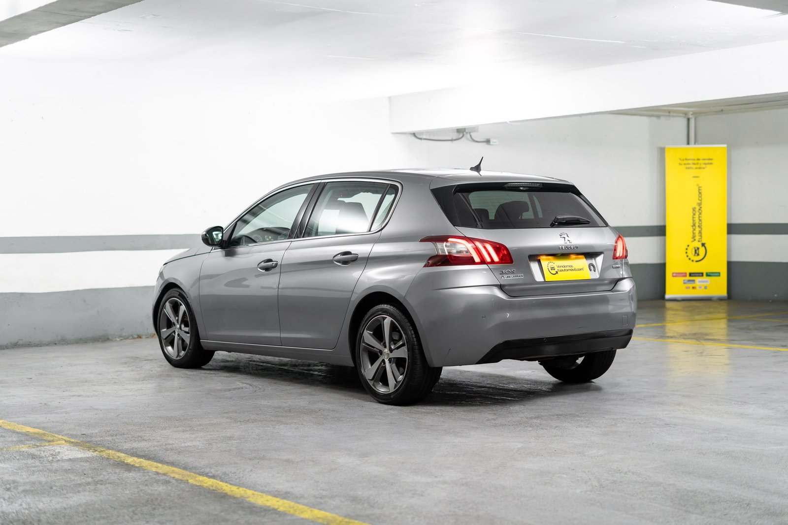 Peugeot 308 1.6 2016 - Imagen 8 de 20