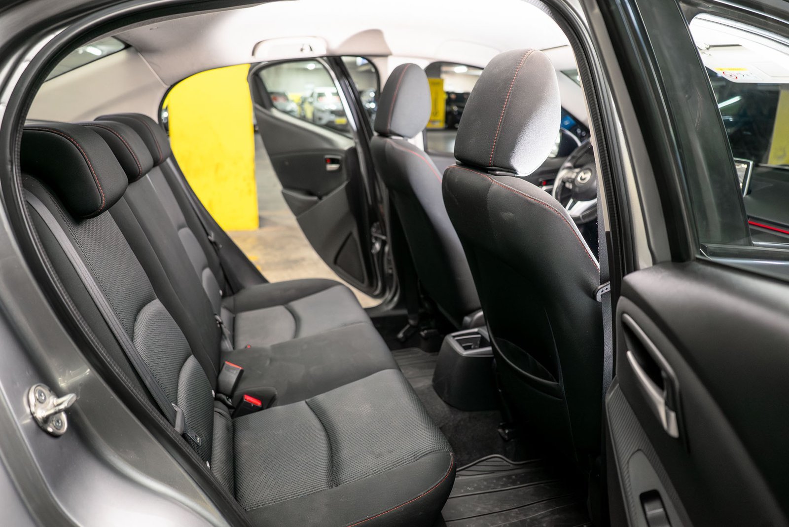 Mazda 2 1.5 2017 - Imagen 4 de 18