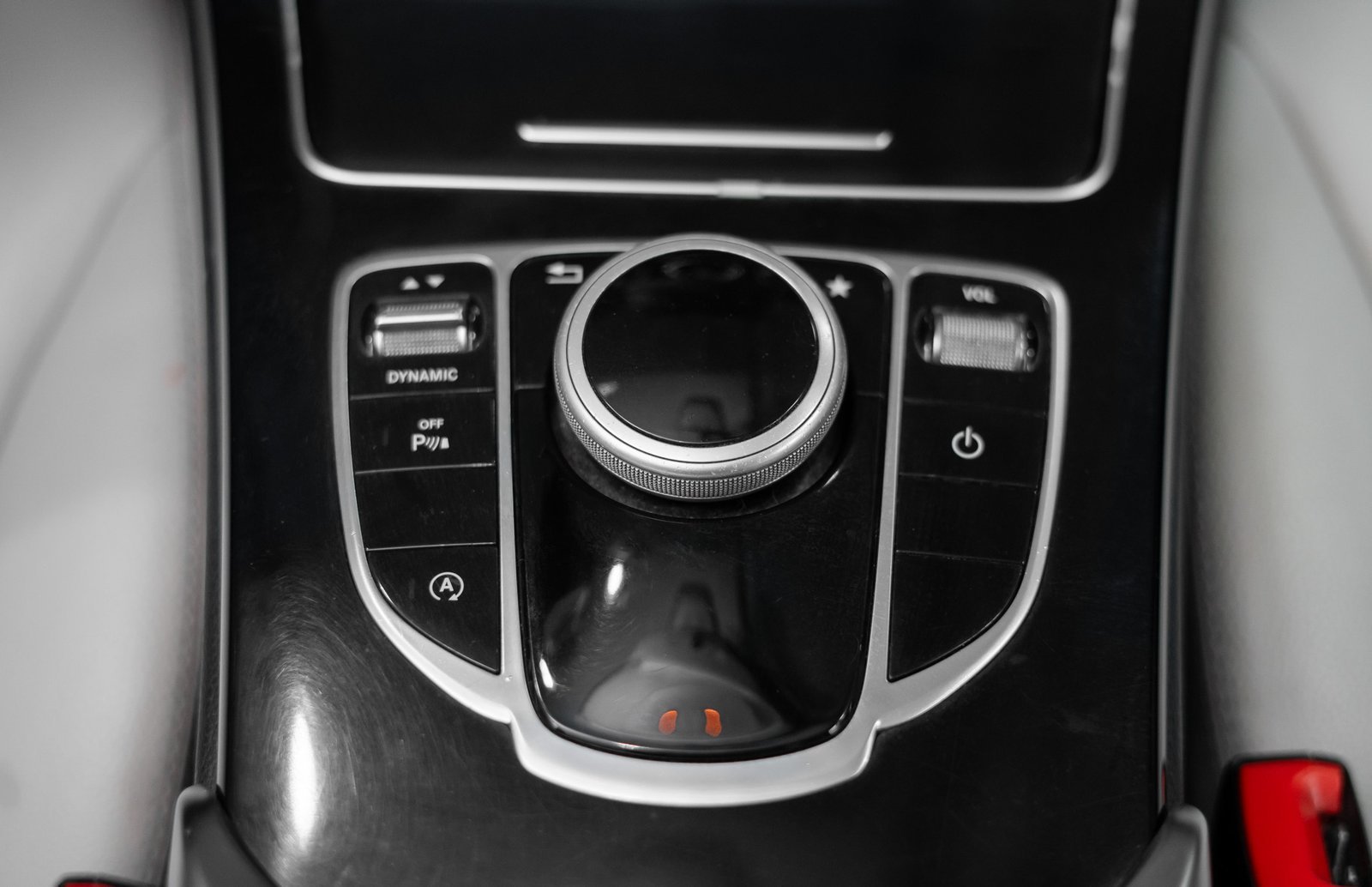 Mercedes-Benz C180 1.6 2017 - Imagen 17 de 18