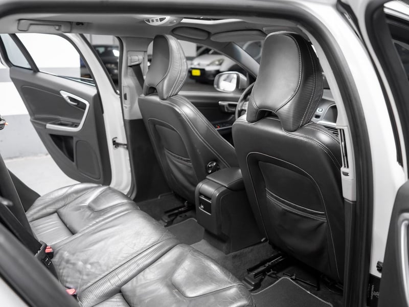 Volvo V60 3.0 2012 - Imagen 17 de 18