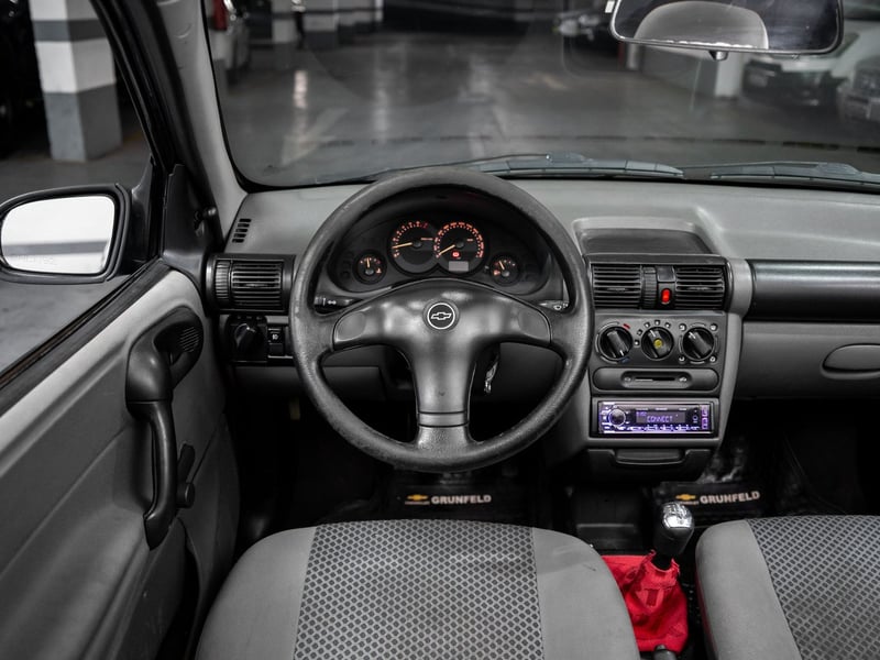 Chevrolet Corsa 1.6 2009 - Imagen 3 de 16
