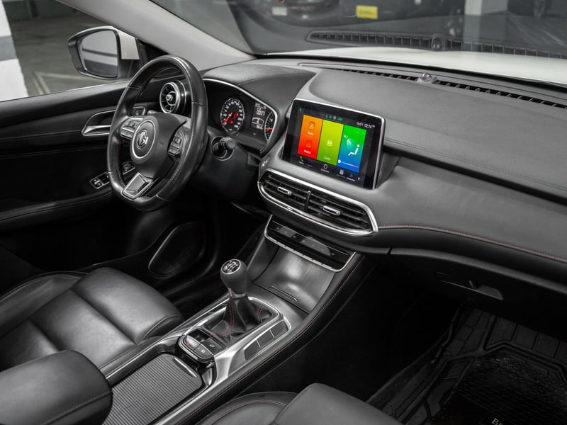 MG Hs 1.5 2023 - Imagen 12 de 19