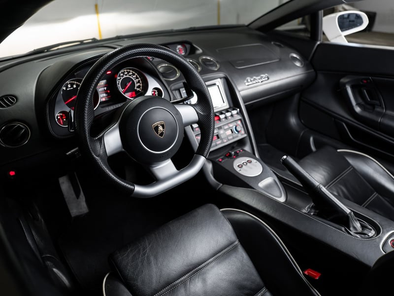Lamborghini Gallardo 5.2 2010 - Imagen 12 de 20