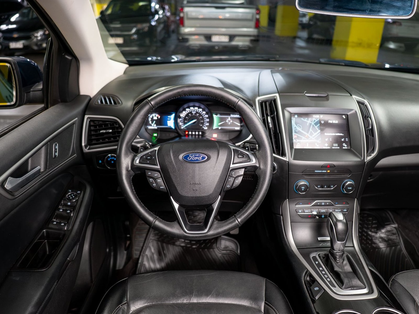 Ford Edge 2.0 2017 - Foto 3 de 20