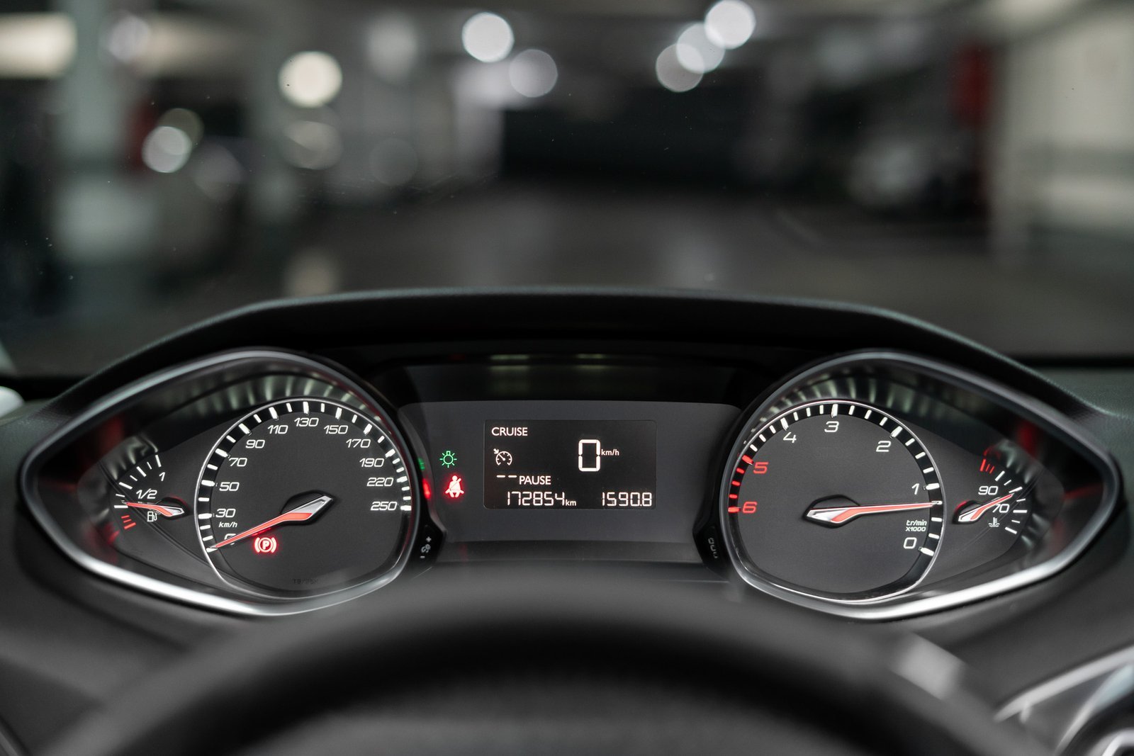 Peugeot 308 1.6 2016 - Imagen 15 de 20