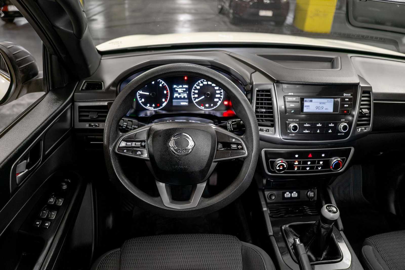 SsangYong Musso Grand 2.2 2023 - Imagen 3 de 16