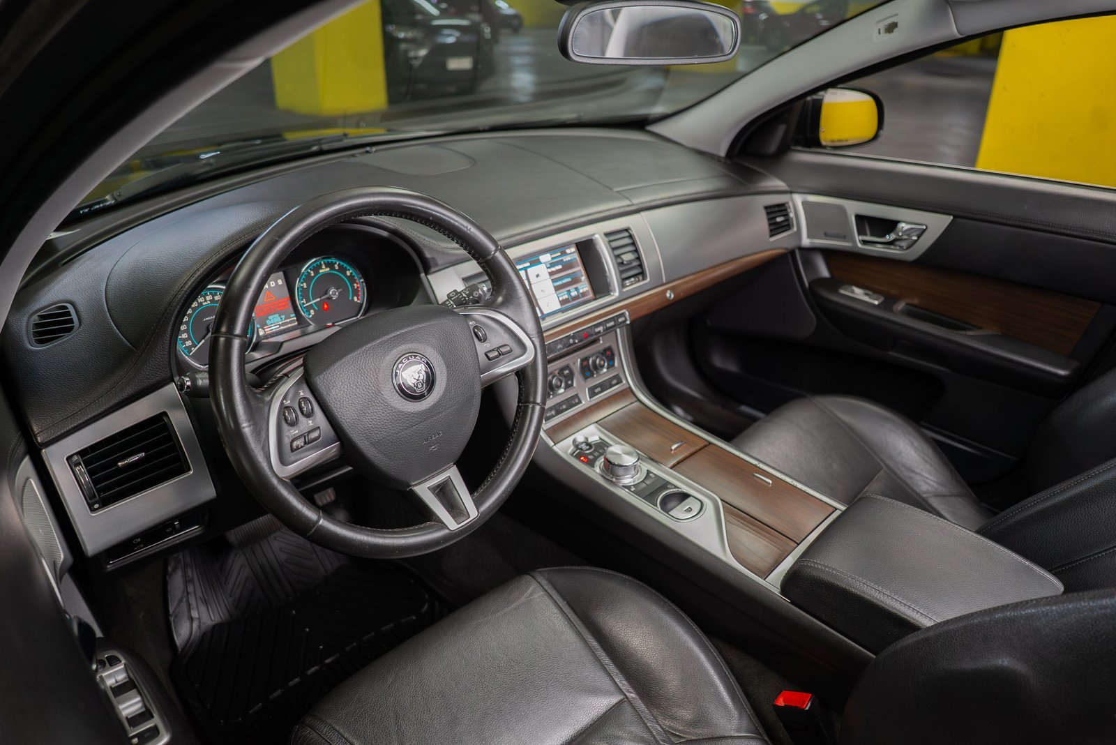 Jaguar Xf 2.0 2015 - Imagen 11 de 20