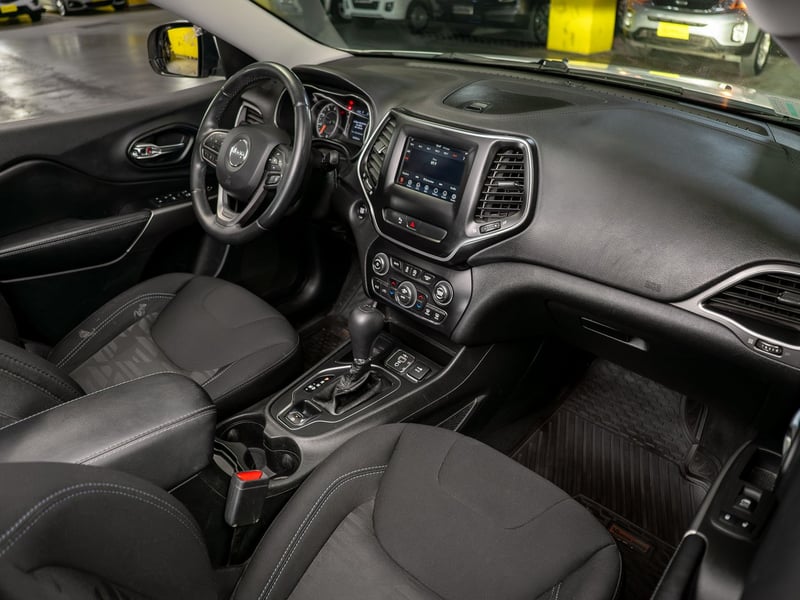 Jeep Cherokee 2.4 2020 - Imagen 12 de 19