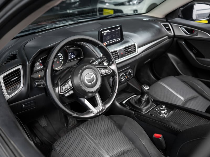 Mazda 3 2.0 2017 - Imagen 11 de 18