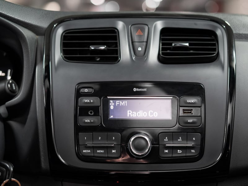 Renault Symbol 1.6 2022 - Imagen 14 de 16