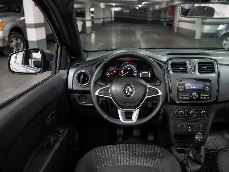 Renault Symbol 1.6 2022 - Imagen 3 de 16