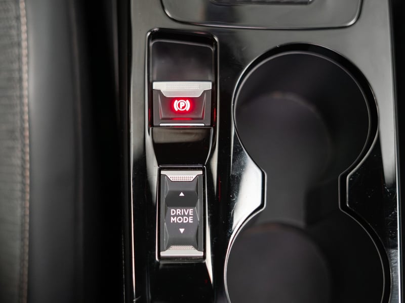 Peugeot 2008 1.2 2024 - Imagen 18 de 20