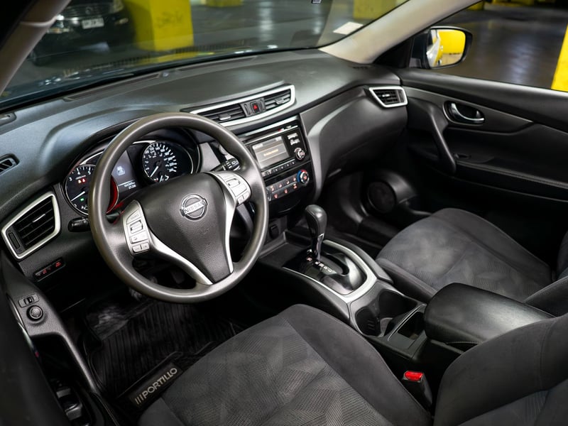 Nissan X-trail 2.5 2015 - Imagen 11 de 19