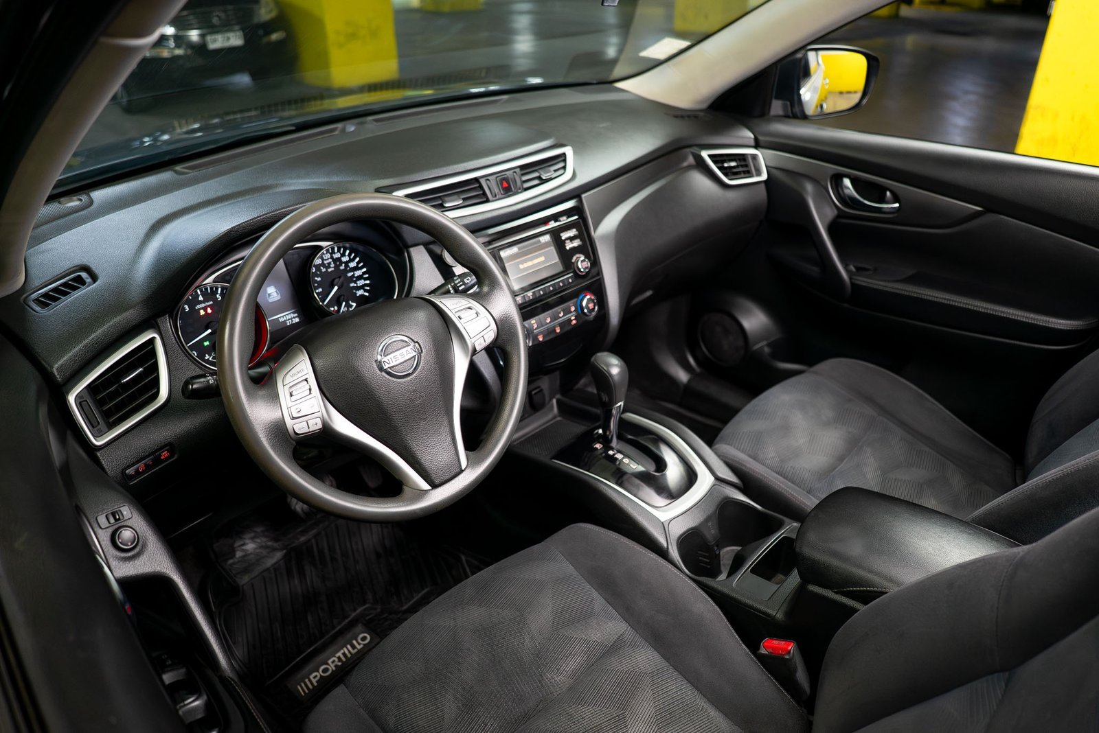 Nissan X-trail 2.5 2015 - Imagen 11 de 19
