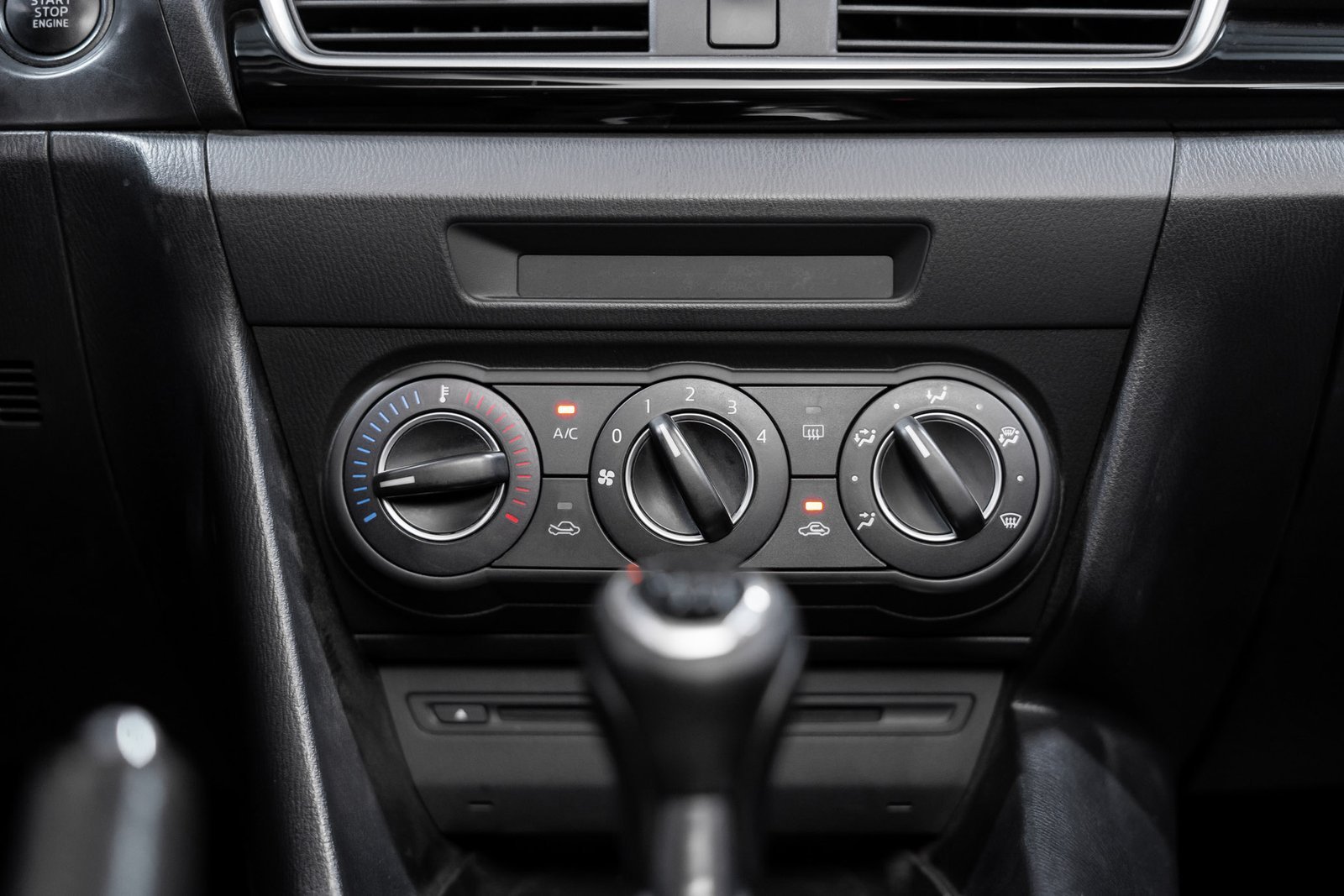 Mazda 3 2.0 2015 - Imagen 18 de 20