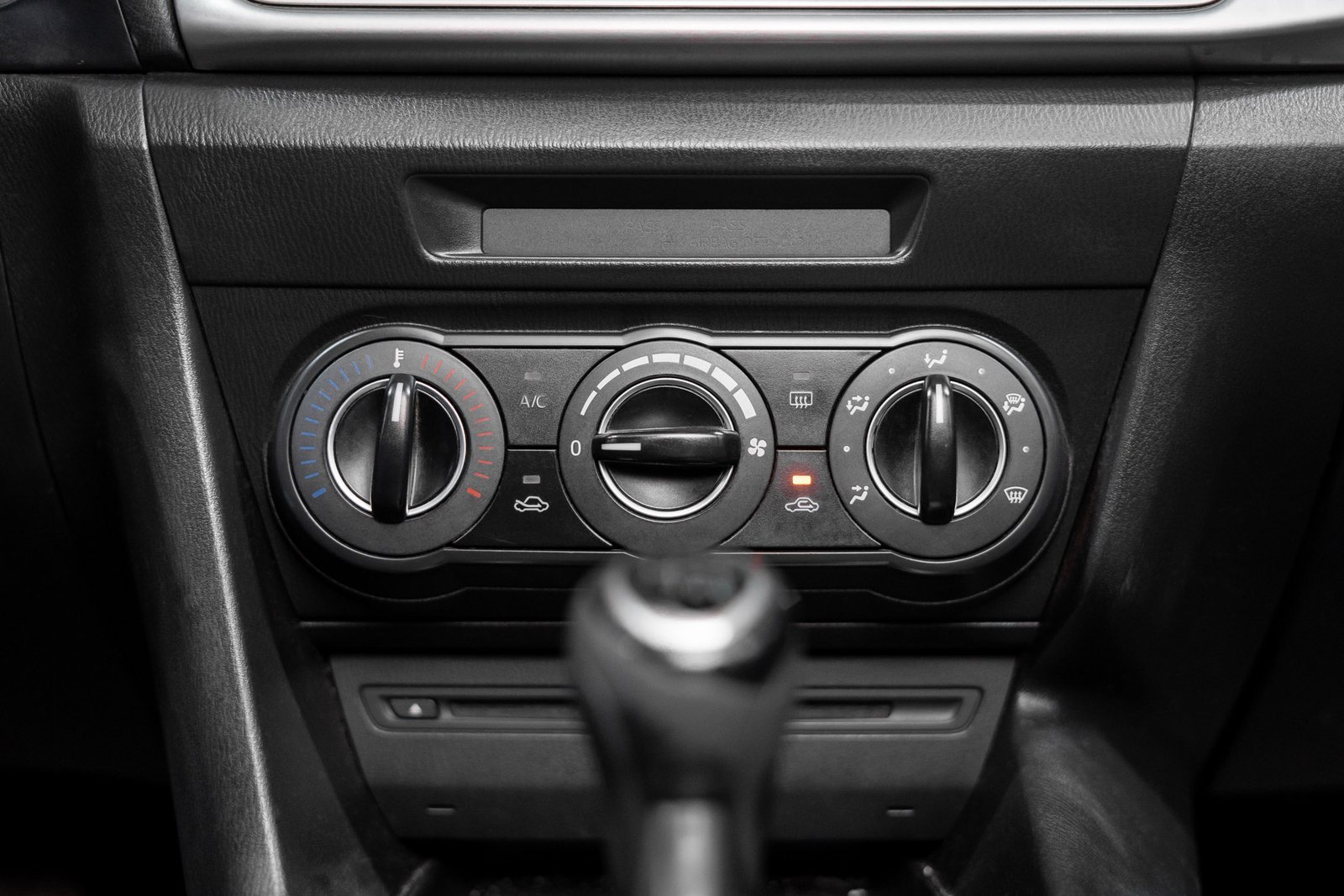 Mazda 3 2.0 2017 - Imagen 15 de 18