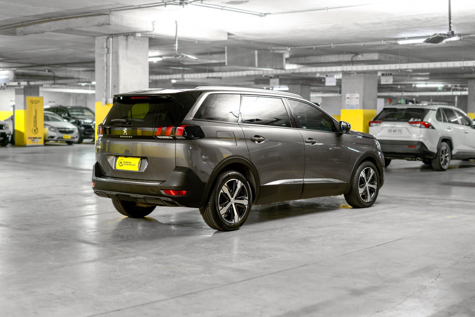 Peugeot 5008 1.6 2018 - Imagen 8 de 20