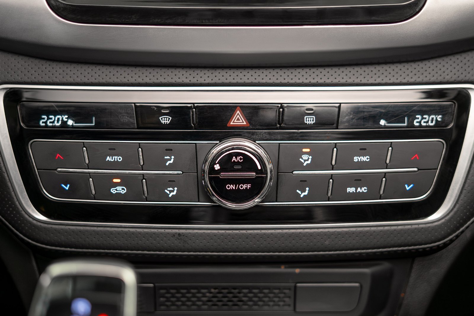 SsangYong Rexton 2.2 2023 - Imagen 15 de 20