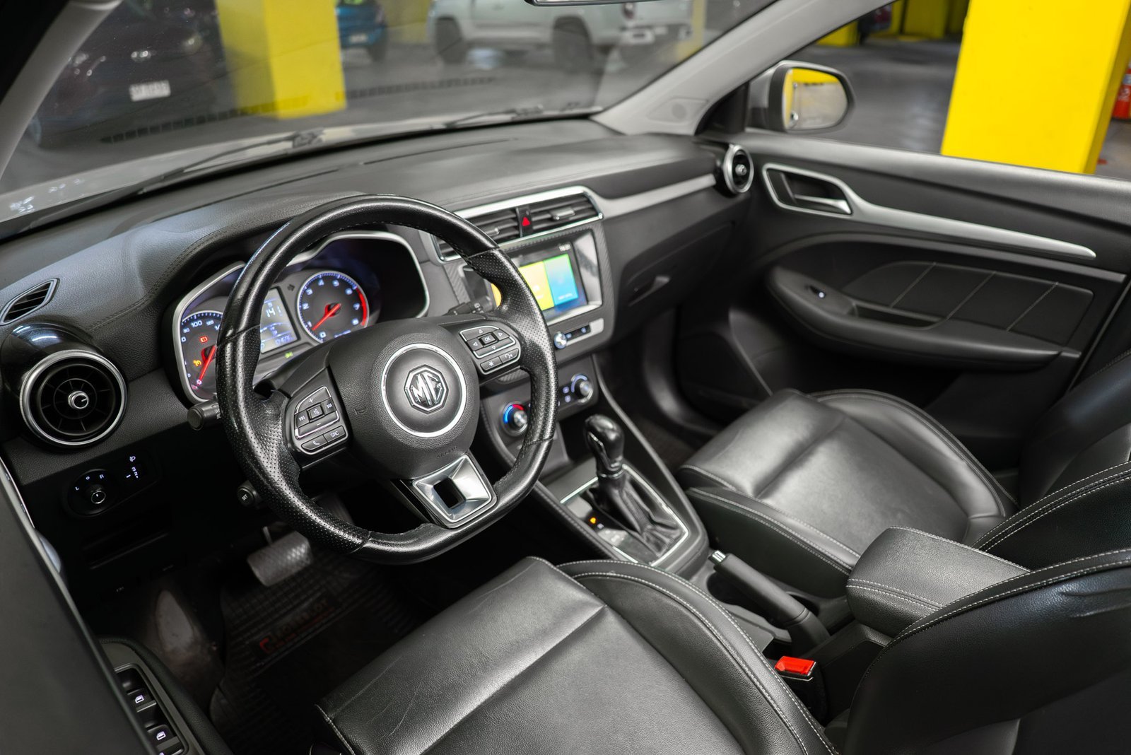 MG Zs 1.5 2022 - Imagen 3 de 12