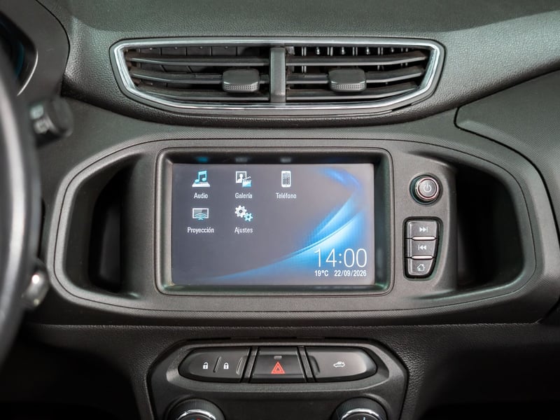 Chevrolet Onix 1.4 2017 - Imagen 10 de 11