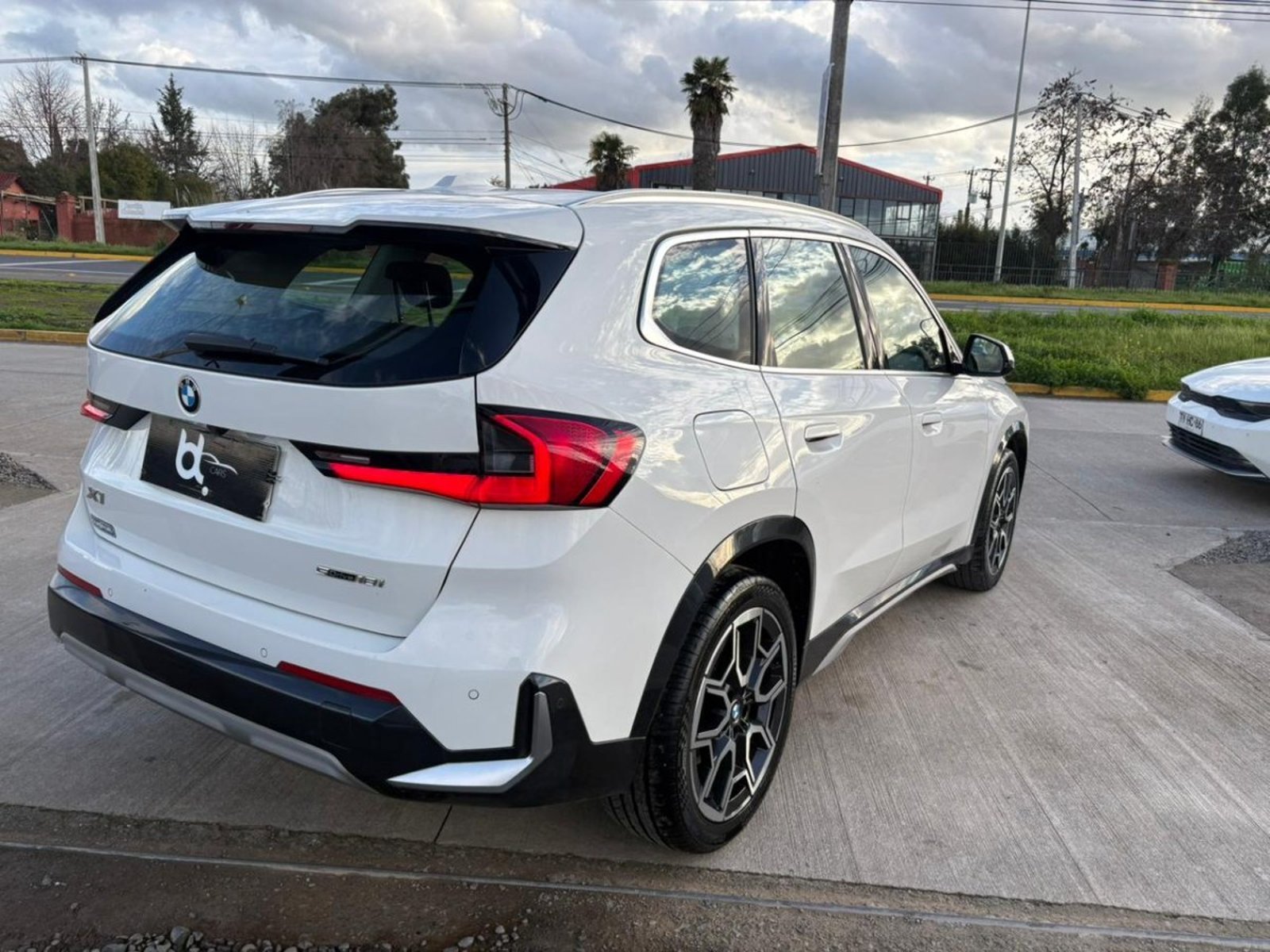 BMW X1 SDRIVE 18i 1.5 2023 - Imagen 8 de 10