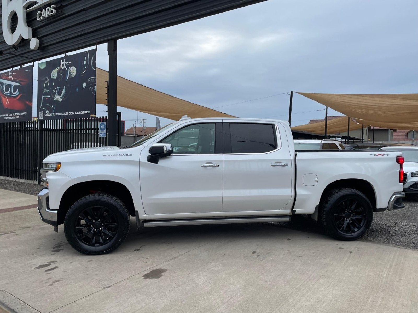 Chevrolet SILVERADO LTZ 3.0 DURAMAX 2020 - Foto 4 de 10
