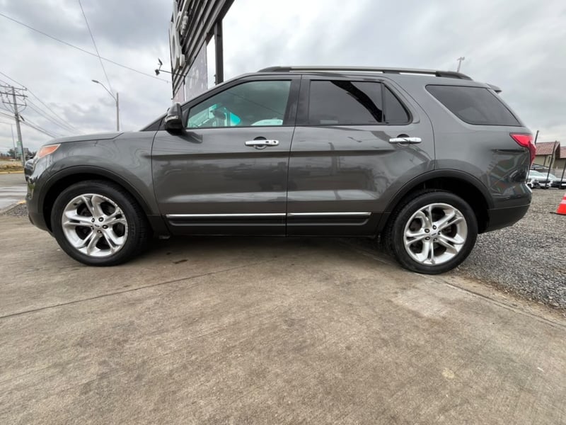 Ford EXPLORER 3.5 LIMITED 2015 - Imagen 9 de 10