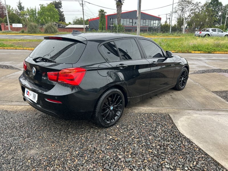 BMW 118 1.5 2019 - Imagen 7 de 10