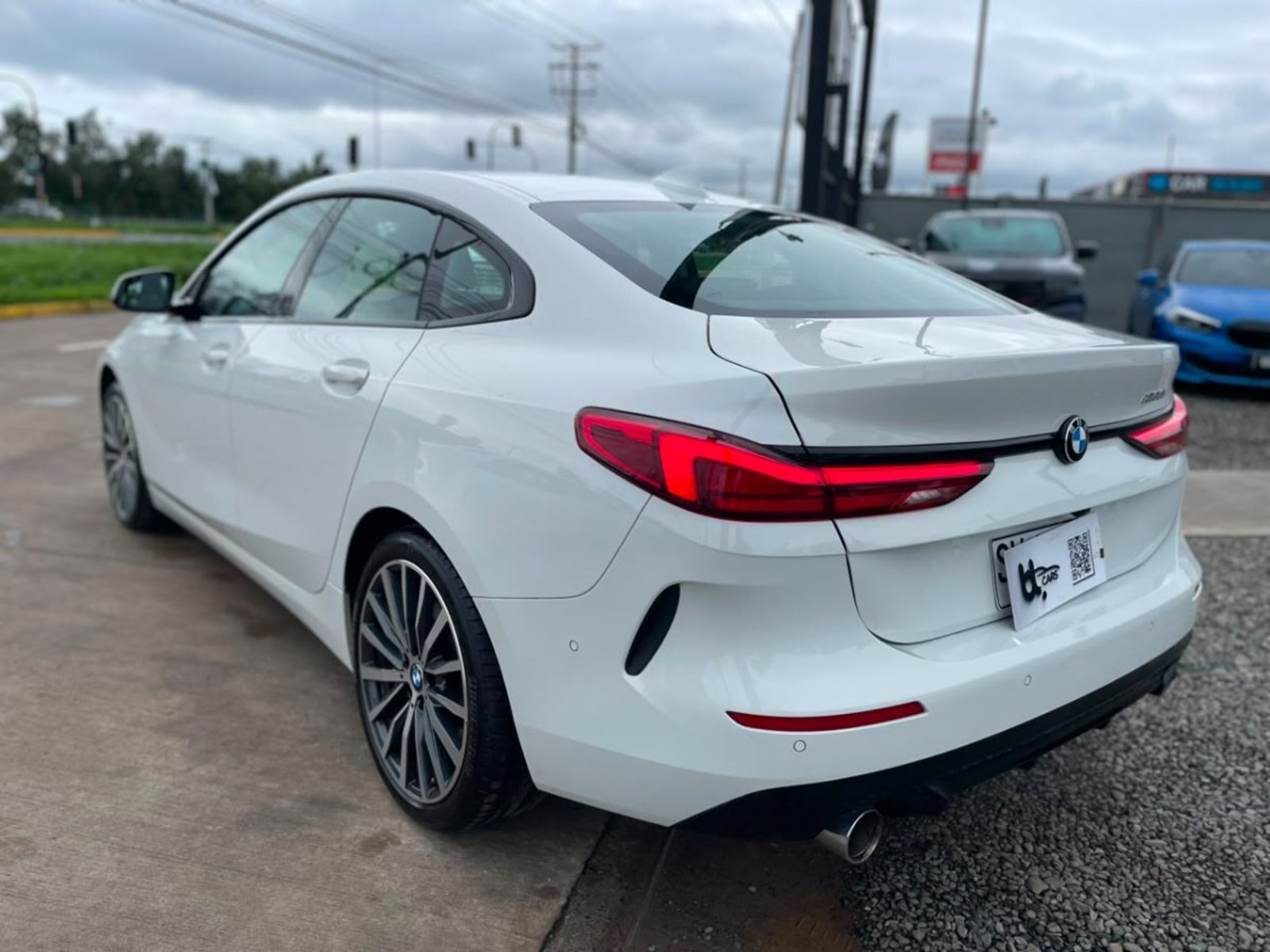 BMW 220I GRAN COUPE 2.0 AT 2023 - Foto 2 de 10
