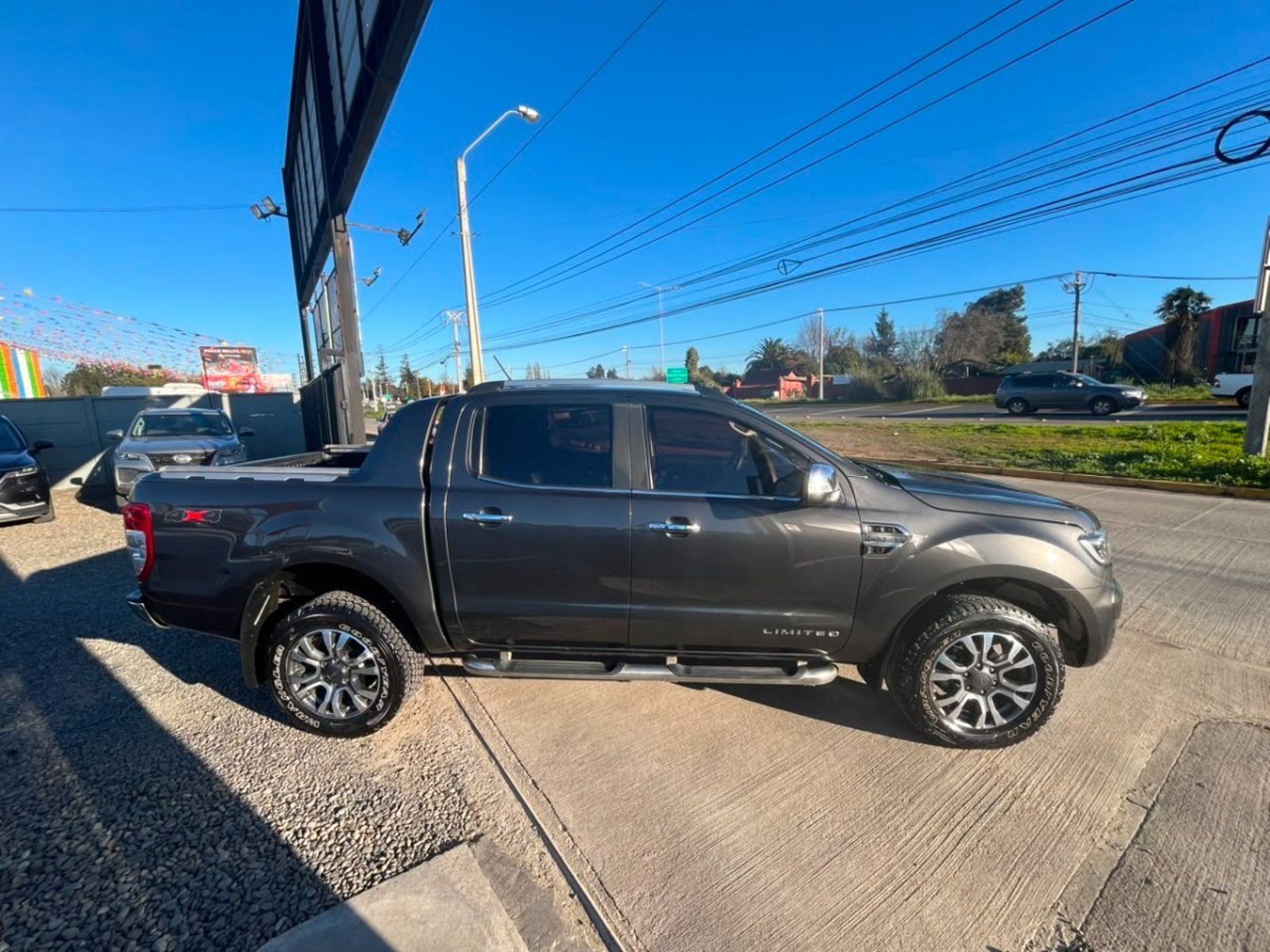 Ford RANGER LIMITED 3.2 2023 - Foto 3 de 10