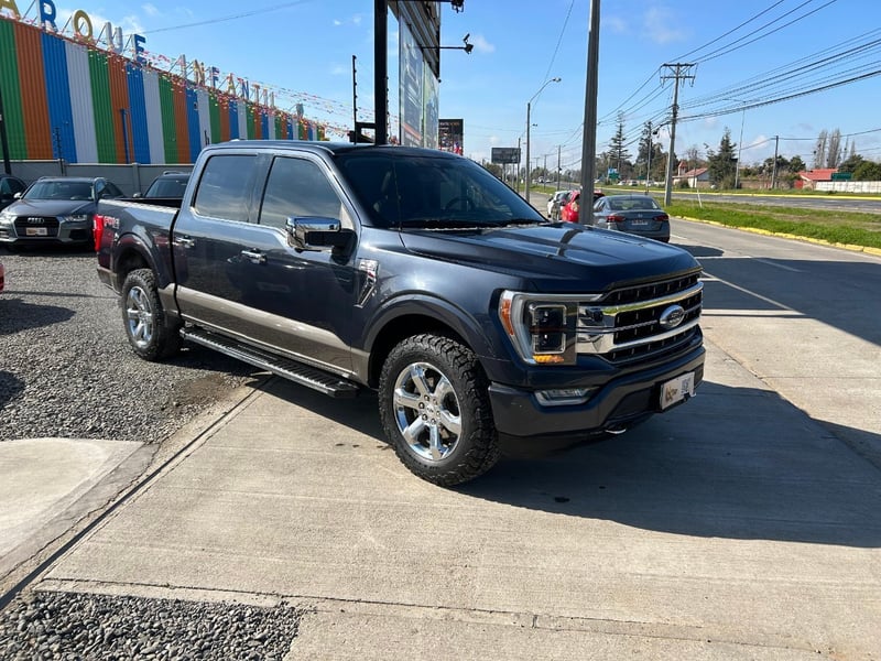 Ford F-150 5.0 LARIAT LUXURY 4X4 2022 - Imagen 5 de 10