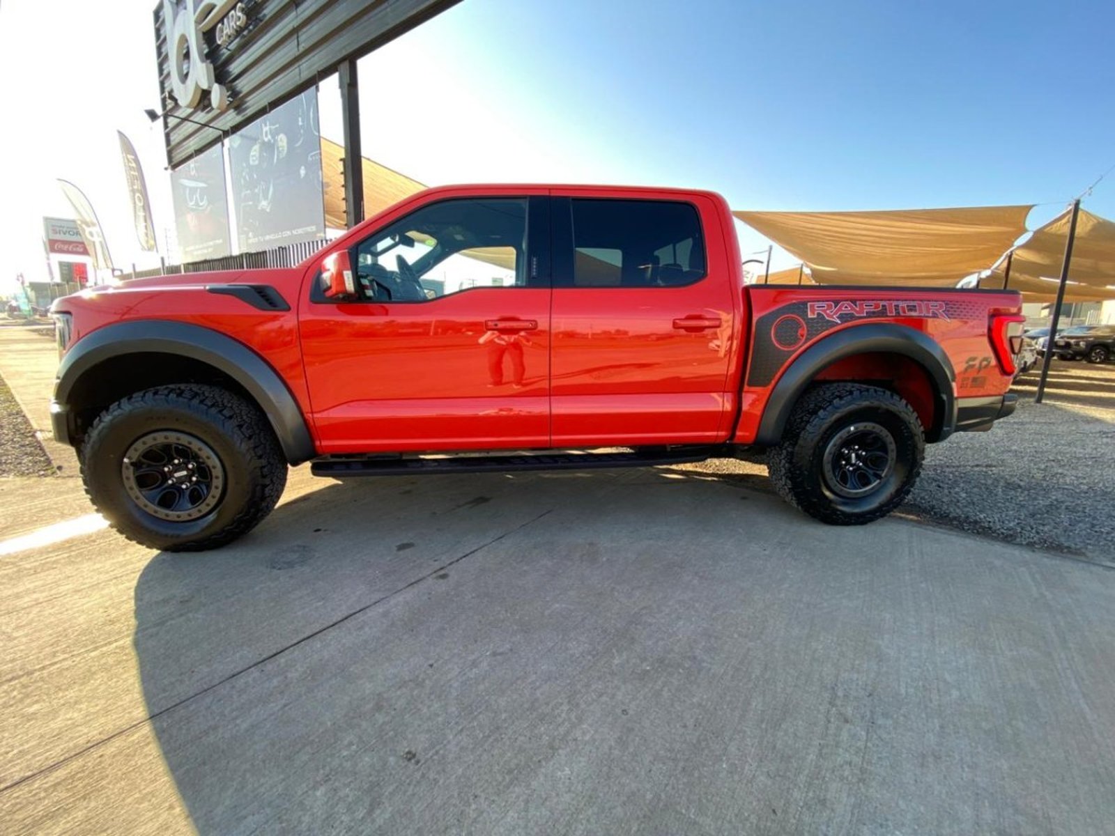 Ford F-150 RAPTOR 4X4 3.5 2023 - Imagen 4 de 10