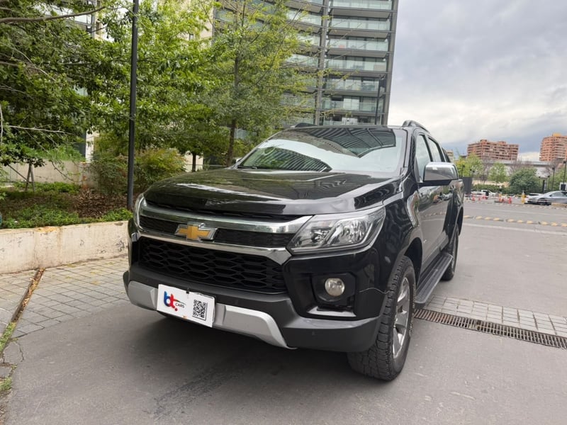 Chevrolet COLORADO DCAB 4X4 2.8 AT 2022 - Imagen 8 de 10