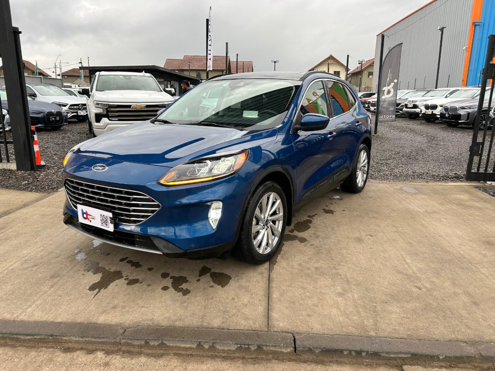 Ford ESCAPE FHEV 2.5 AUT 2023 - Imagen 7 de 10
