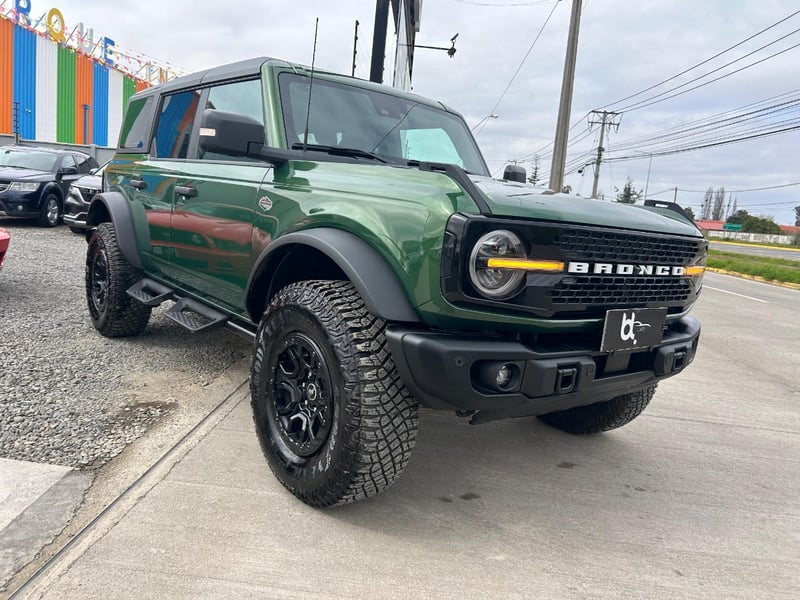 Ford BRONCO 2.7 WILDTRAK 4WD AT 5P 2025 - Imagen 6 de 10