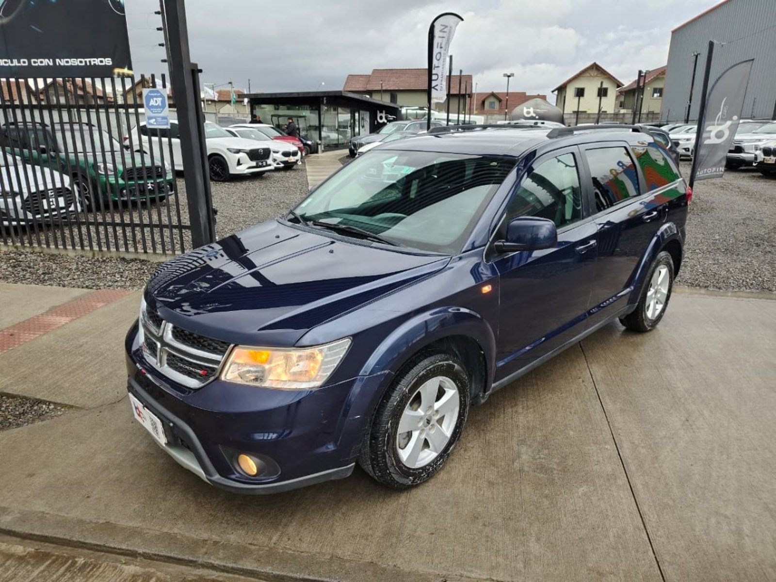 Dodge JOURNEY DODGE JOURNEY 2.4 SE AUT 2019 - Foto 2 de 10