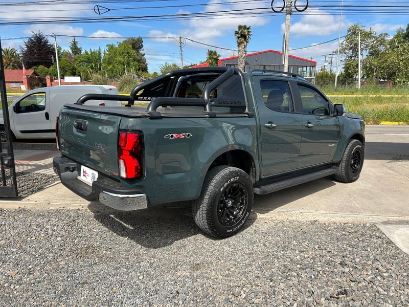 Chevrolet COLORADO 2.8 LTZ DIESEL 4WD AT 4P. 2025 - Imagen 6 de 10