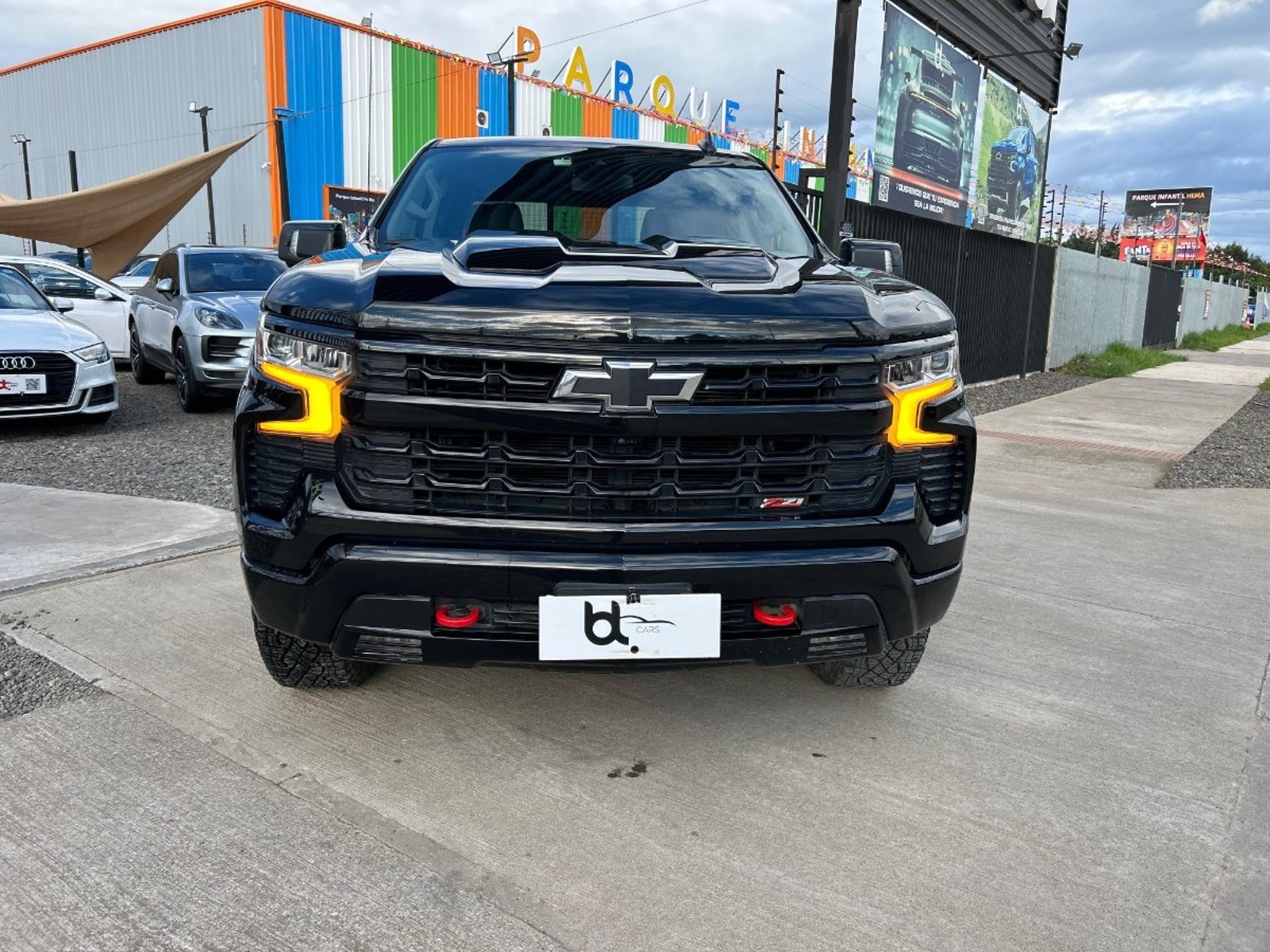 Chevrolet SILVERADO 5.3 LT TRAIL BOSS Z71 4X4 AT 2024 - Foto 4 de 10