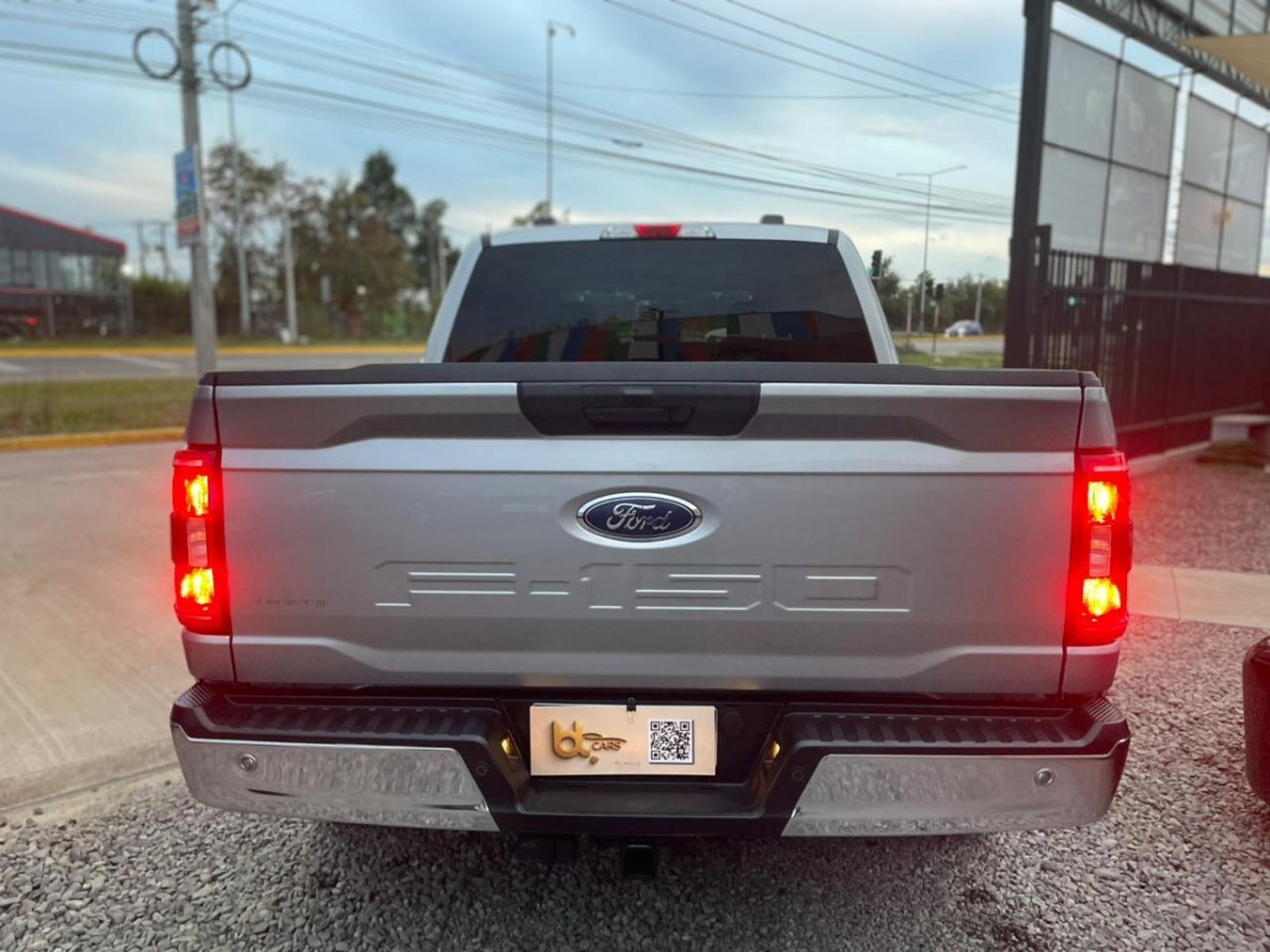 Ford F-150 XLT 3.3 2023 - Foto 5 de 10