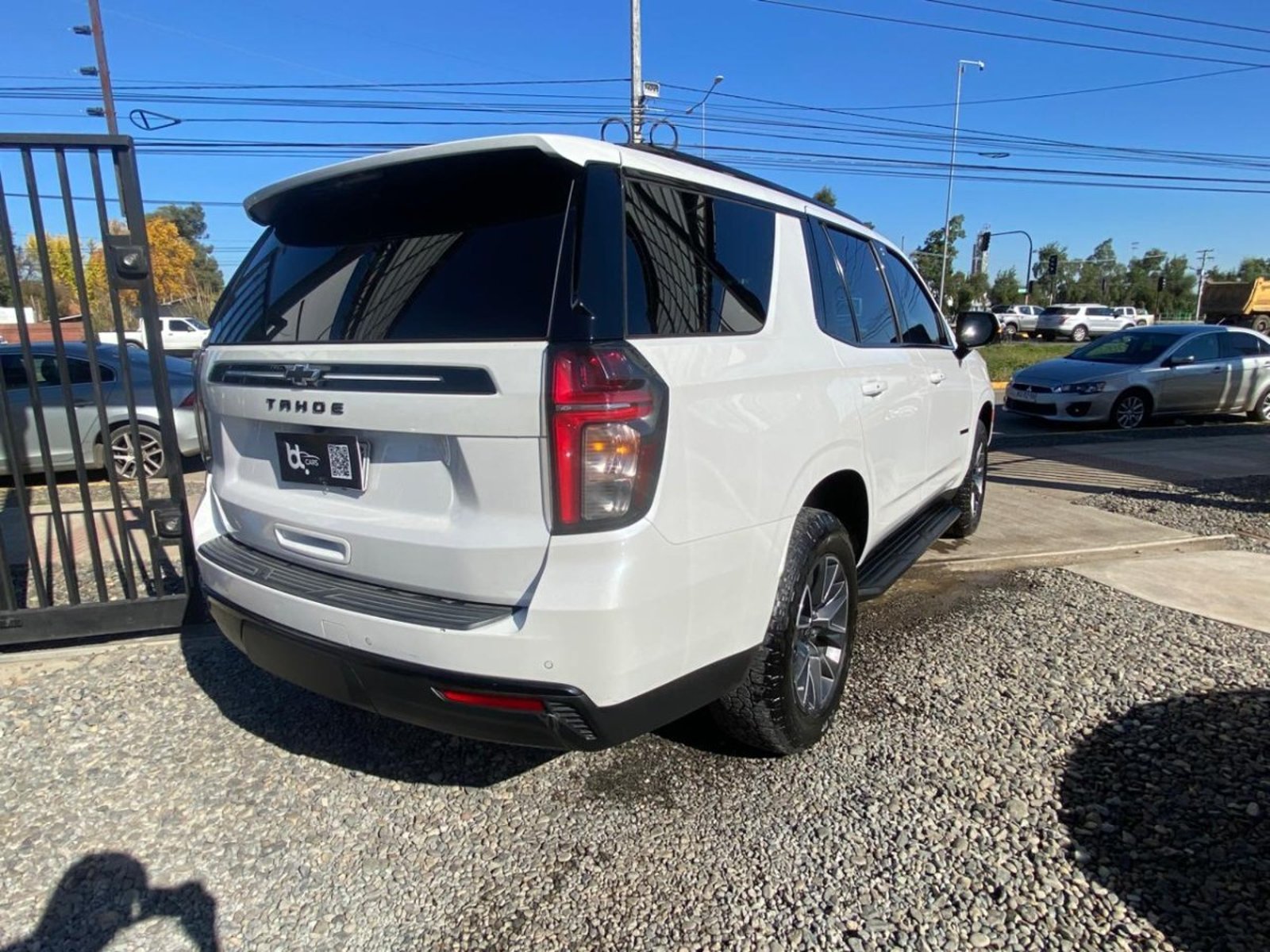 Chevrolet TAHOE 4x4 5.3 2023 - Imagen 8 de 10