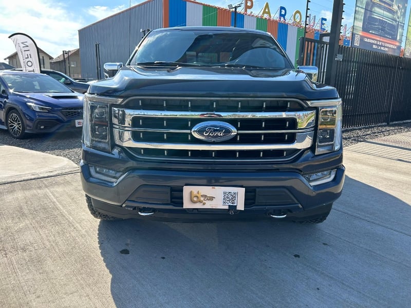 Ford F-150 5.0 LARIAT LUXURY 4X4 2022 - Imagen 3 de 10