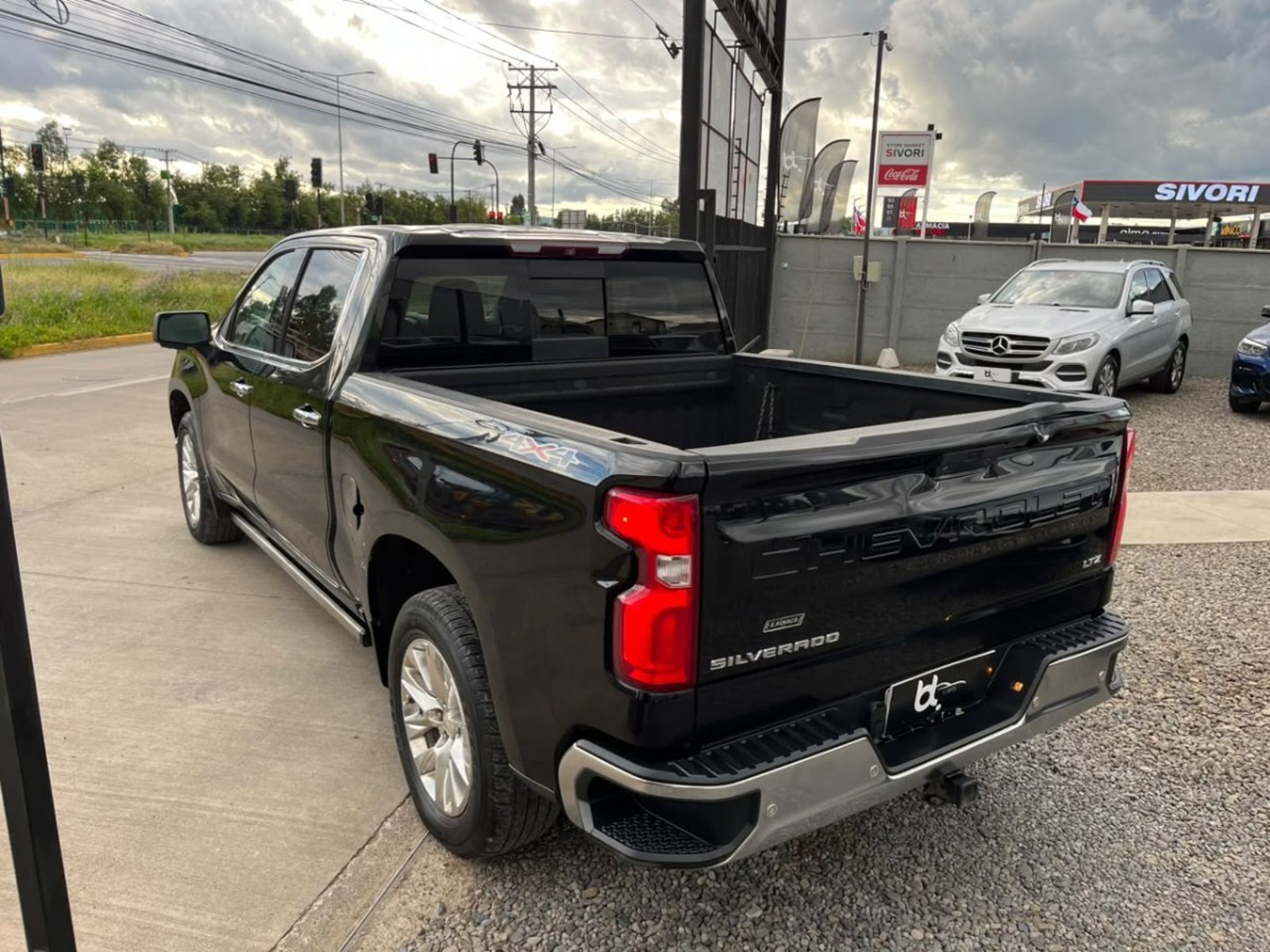 Chevrolet SILVERADO LTZ 5.3 4X4 2019 - Foto 4 de 10