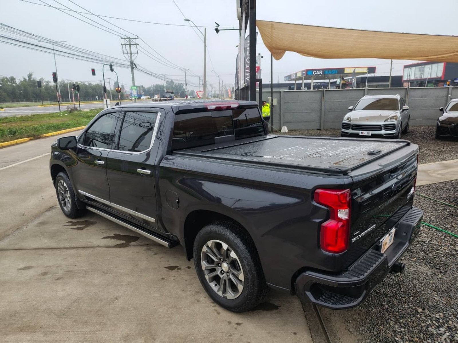Chevrolet SILVERADO HIGH COUNTRY 3.0 AUT 4X4 2024 - Imagen 6 de 10