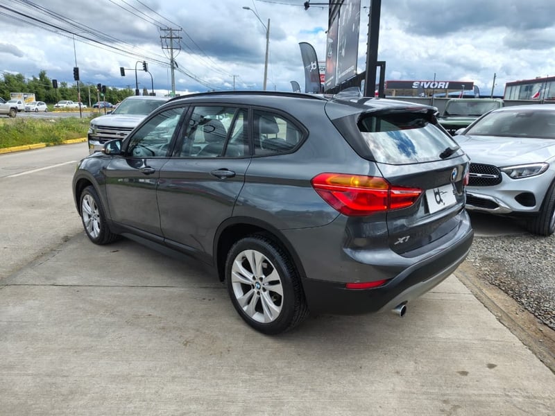BMW X1 X1 SDRIVE 18D 2.0 AUT 2018 - Imagen 9 de 10