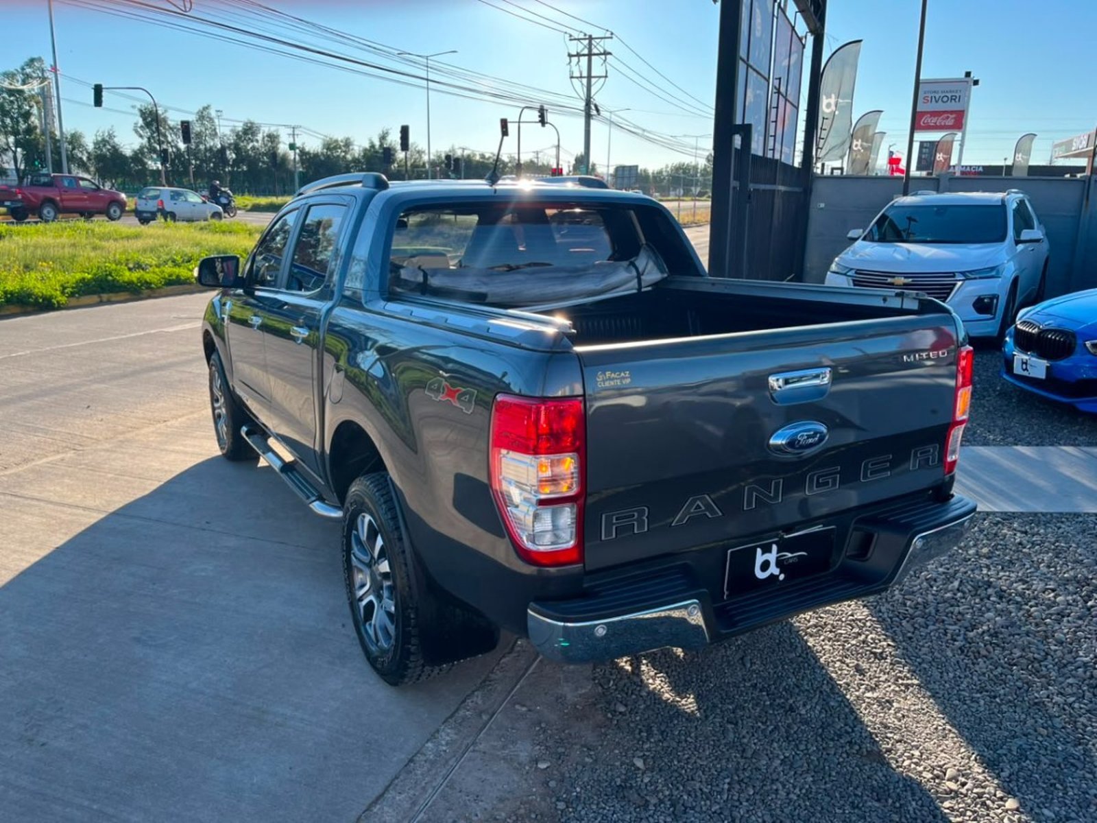 Ford RANGER LIMITED 3.2 2023 - Imagen 8 de 10