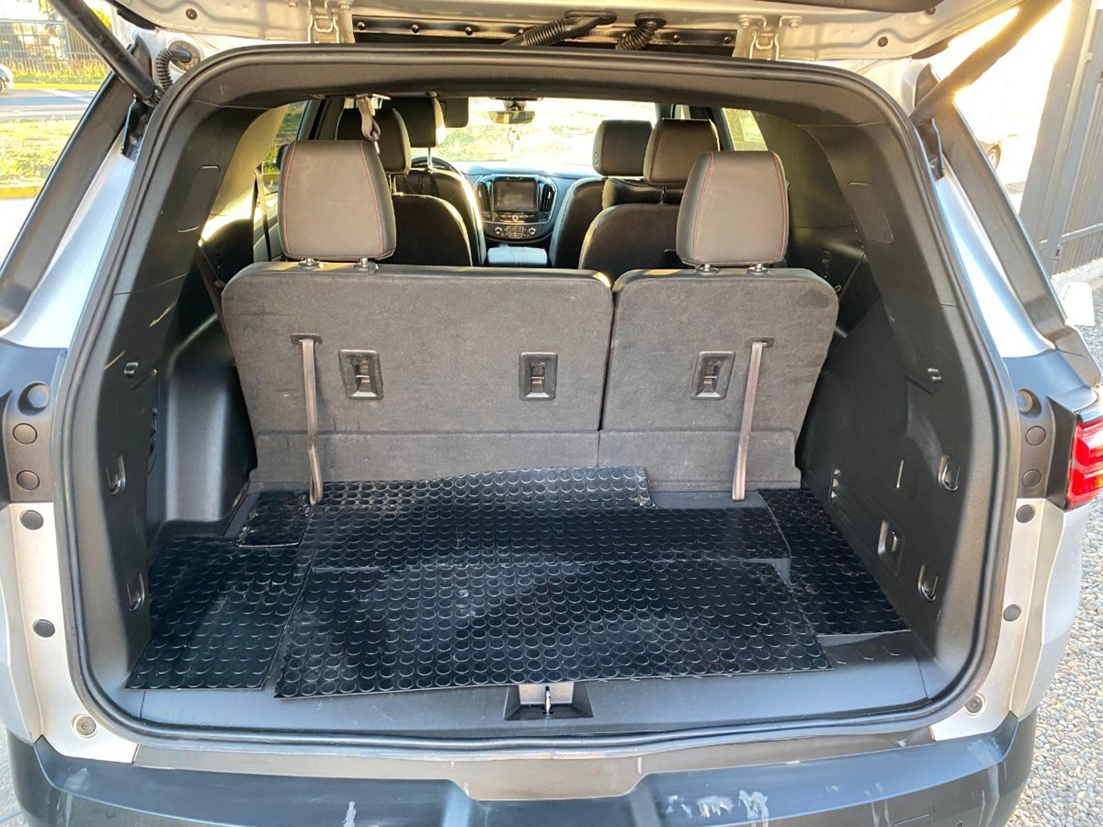 CHEVROLET TRAVERSE RS AWD 3.6 2022 - Imagen 8 de 10