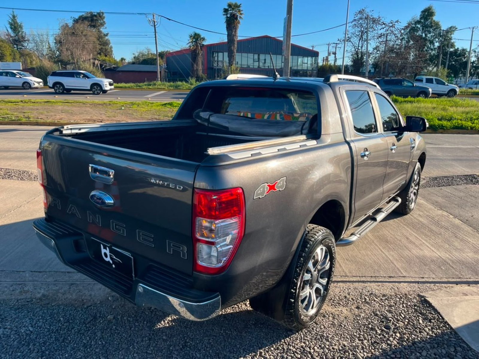Ford RANGER LIMITED 3.2 2023 - Foto 2 de 10